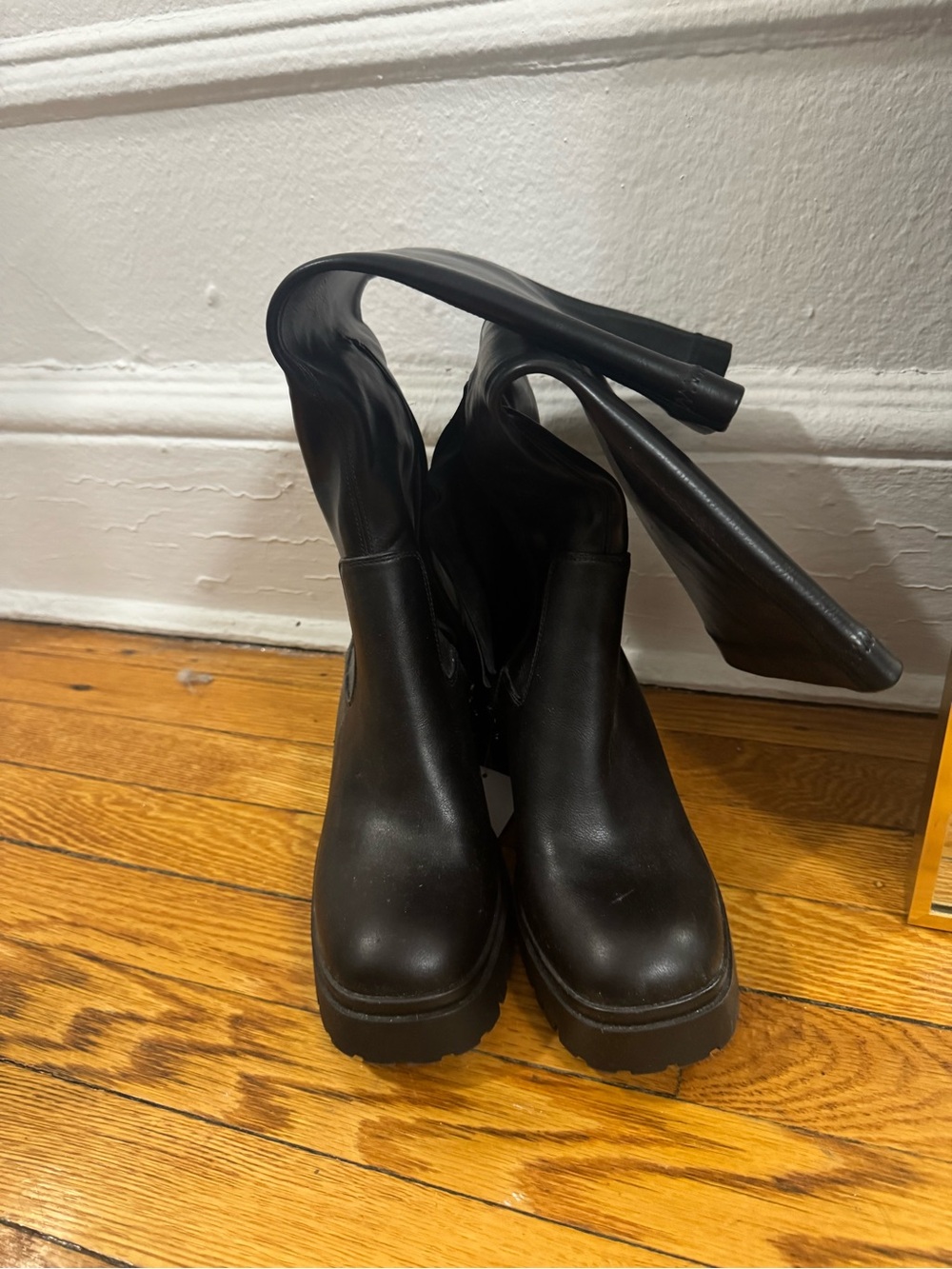 Aqua College Knee High Chelsea Boots